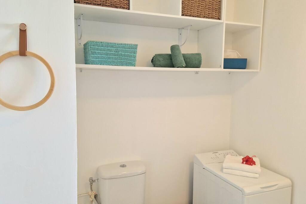 Le Touloublue - Tres Bel Appartement Face A La Mer Sainte-Anne  Eksteriør billede